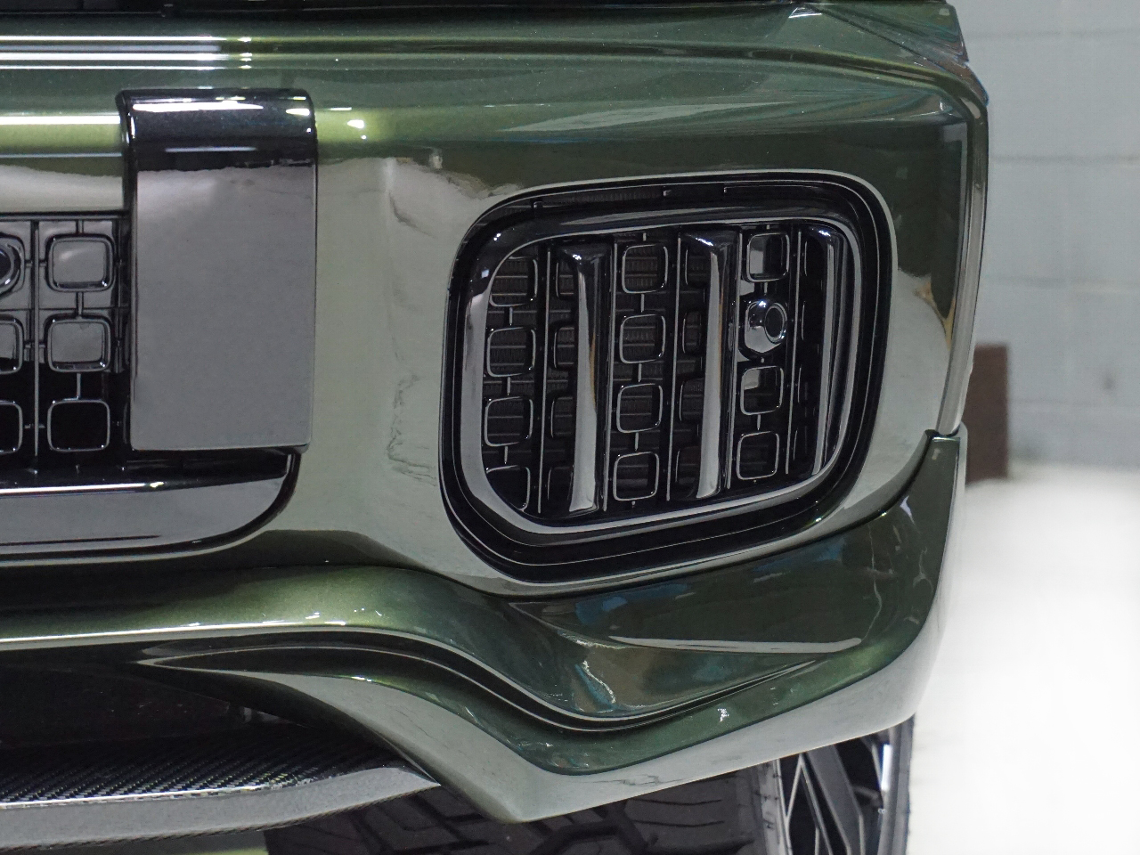 バンパーグリルフィン