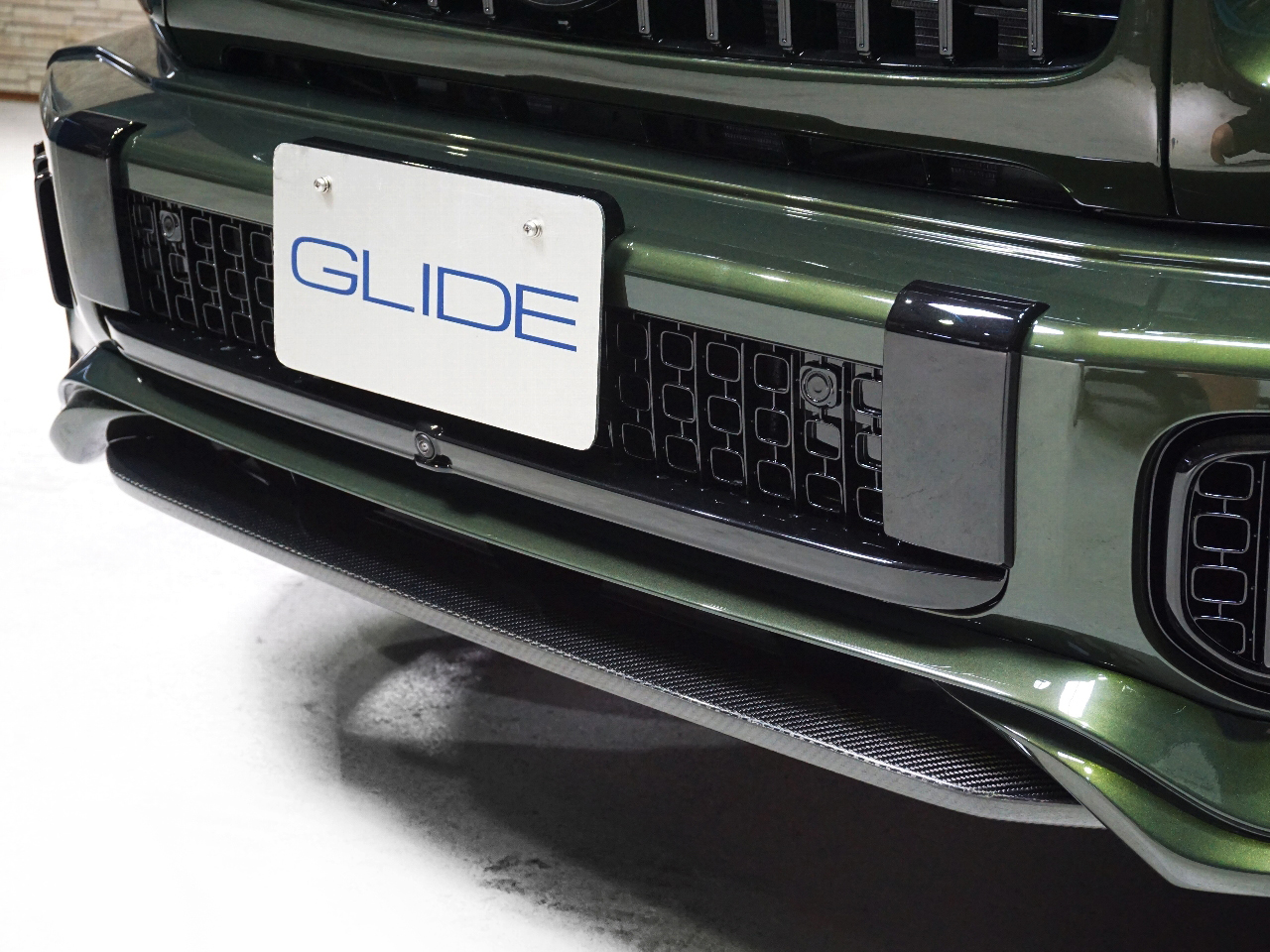 フロントスポイラー（センターフラップ・カーボン）